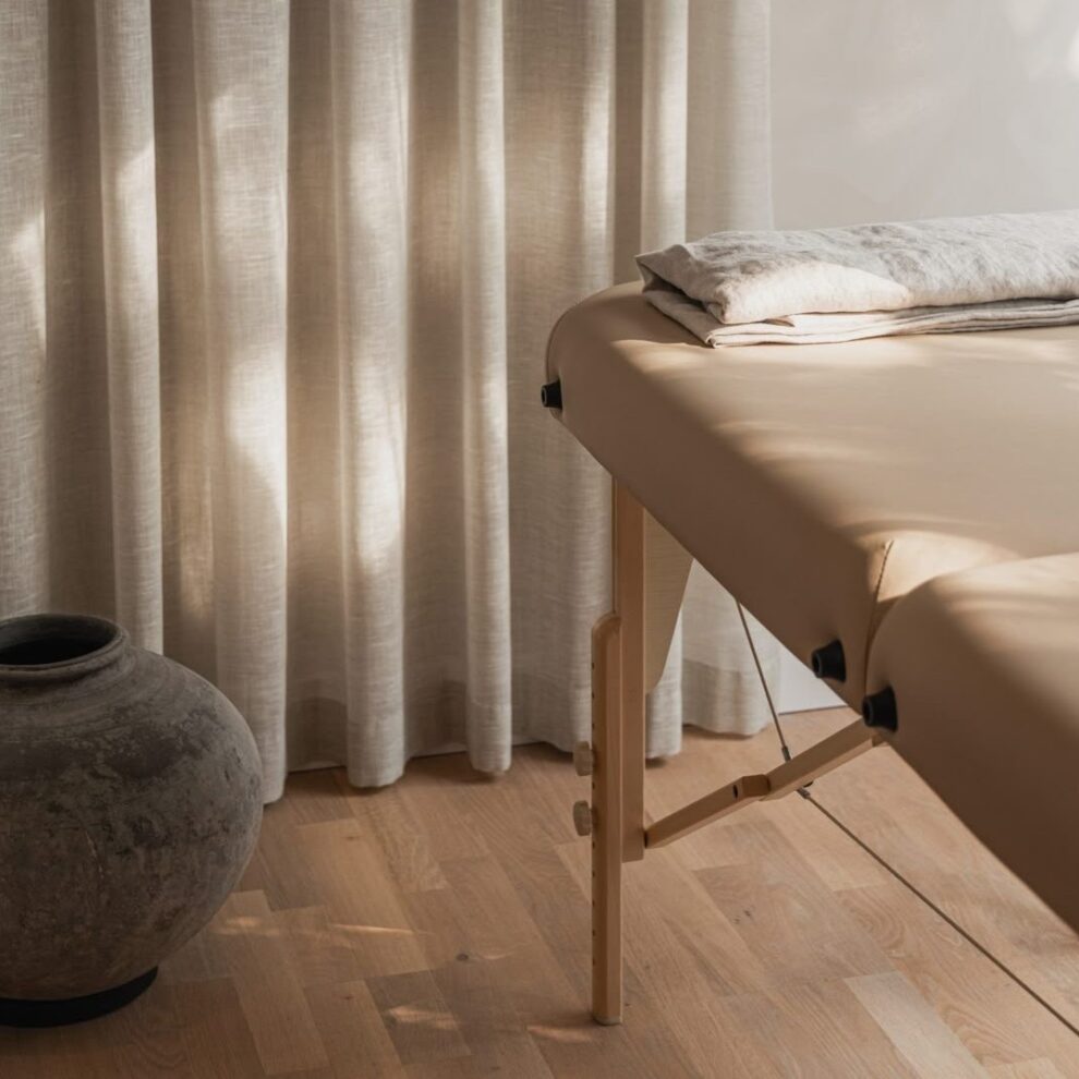 Professional Massage Athens - 9 Εύκολα Βήματα για τη Προετοιμασία της Συνδερίας Μασάζ στο Σπίτι